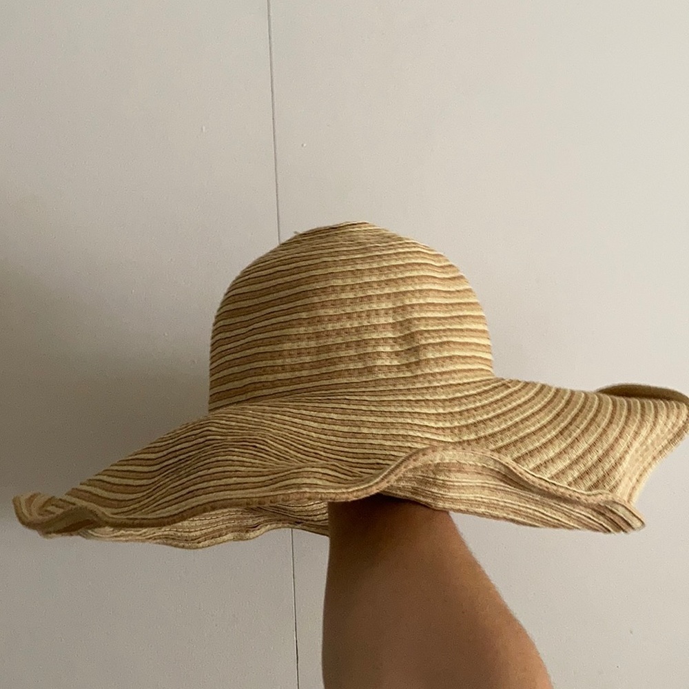 Sun hat